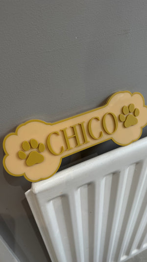 Pet name plate/ crate/ wall sign