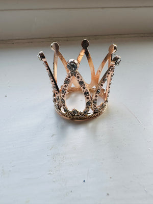 Cupcake size crown