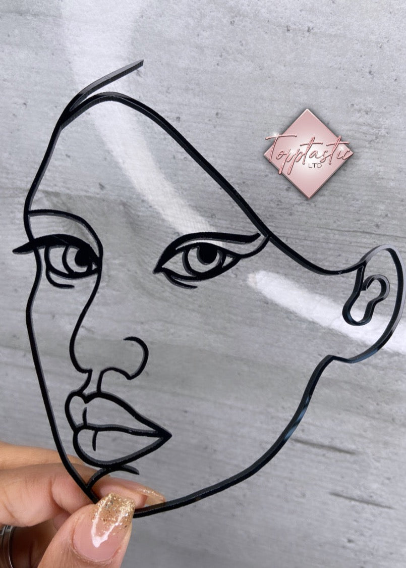 ‘PAIGE®’ Minimalist face art charm/ silhouette