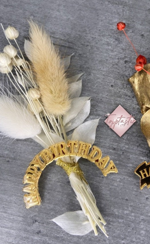 Arched Cupcake charms- Pack of 4