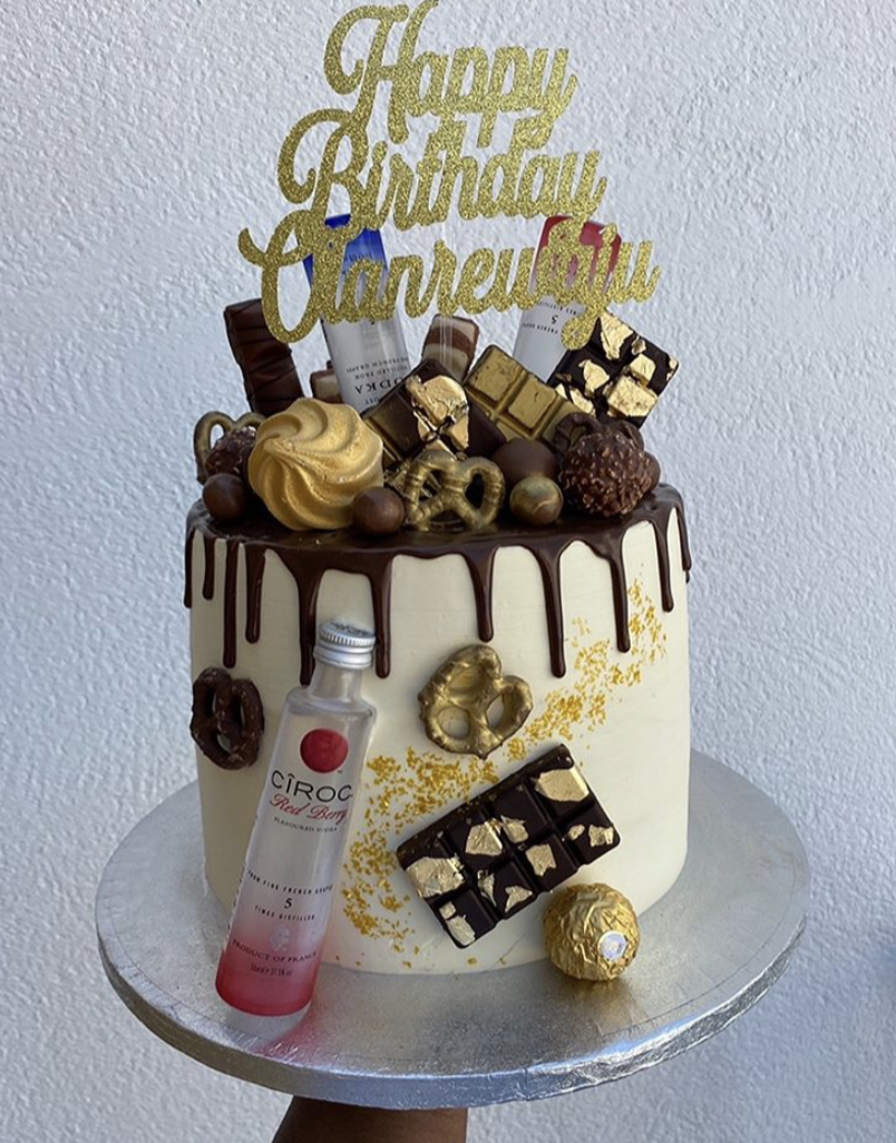 Personalised cardstock cake topper