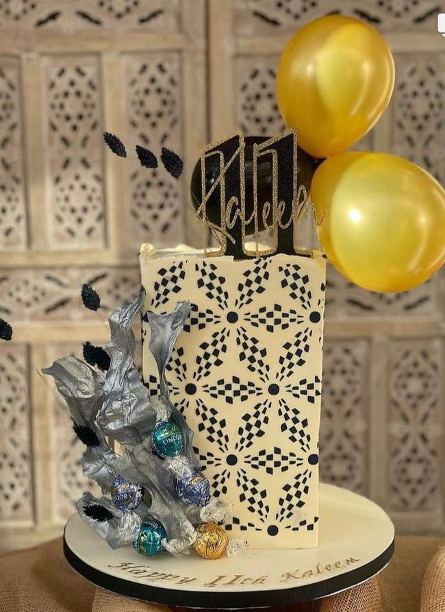 Name and number cake topper