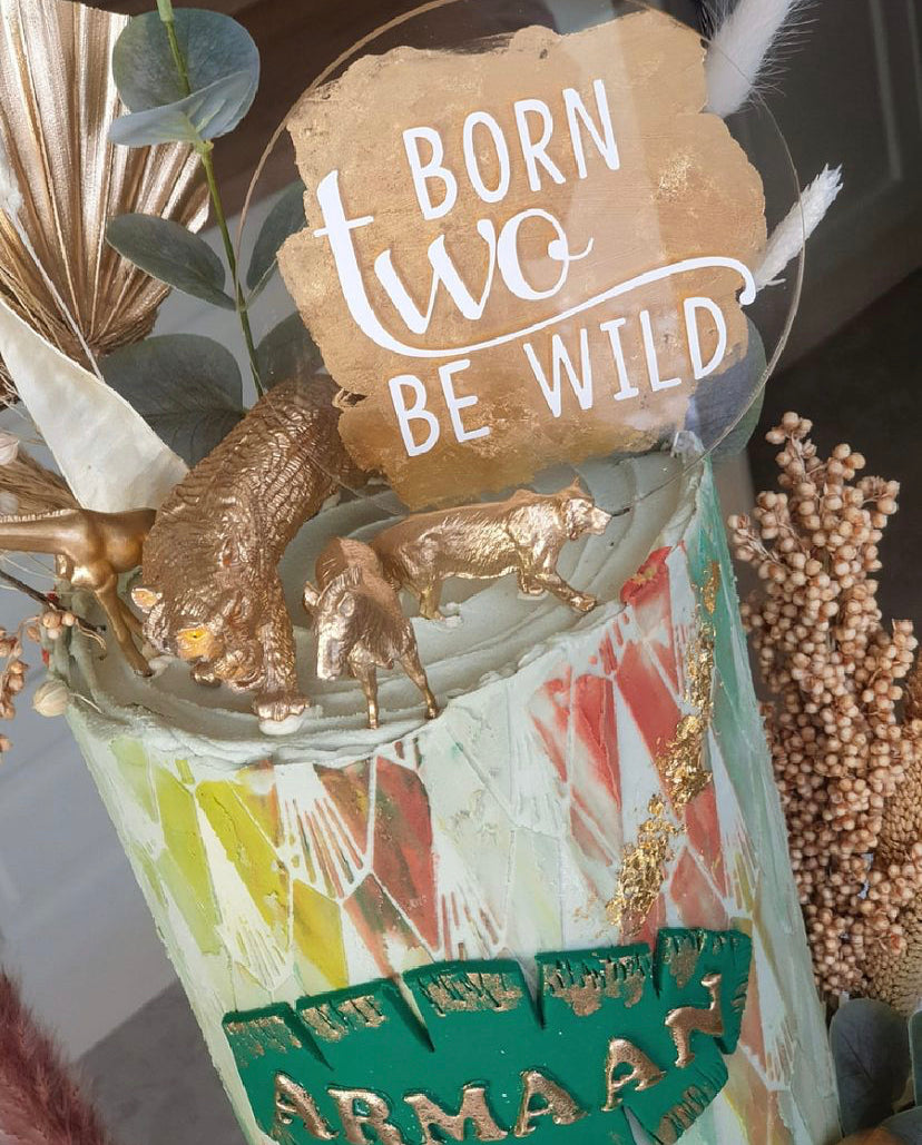 Leaf detail Circle Acrylic Paddle