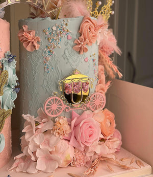 Princess carriage/ themed toppers