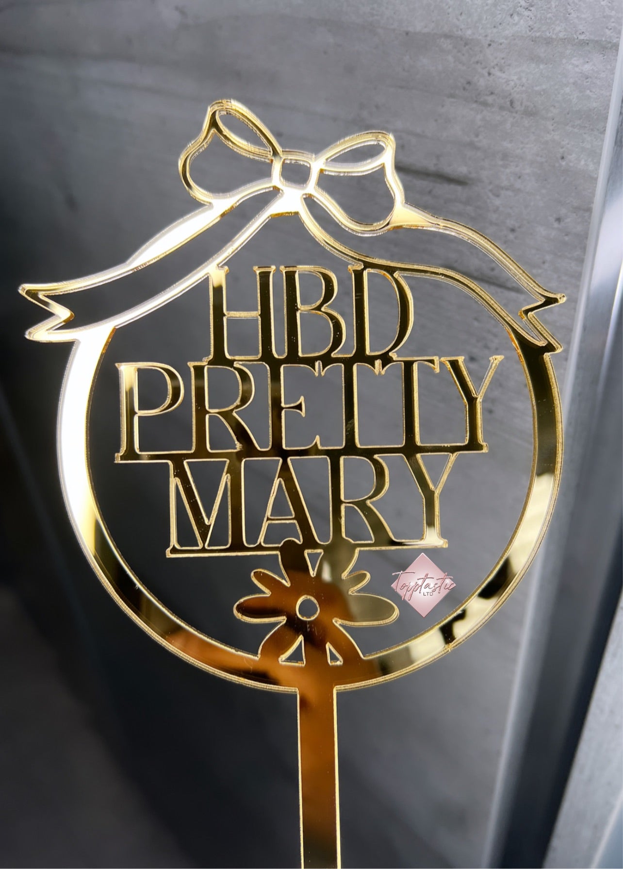 Circle/ Bow Acrylic Cake topper