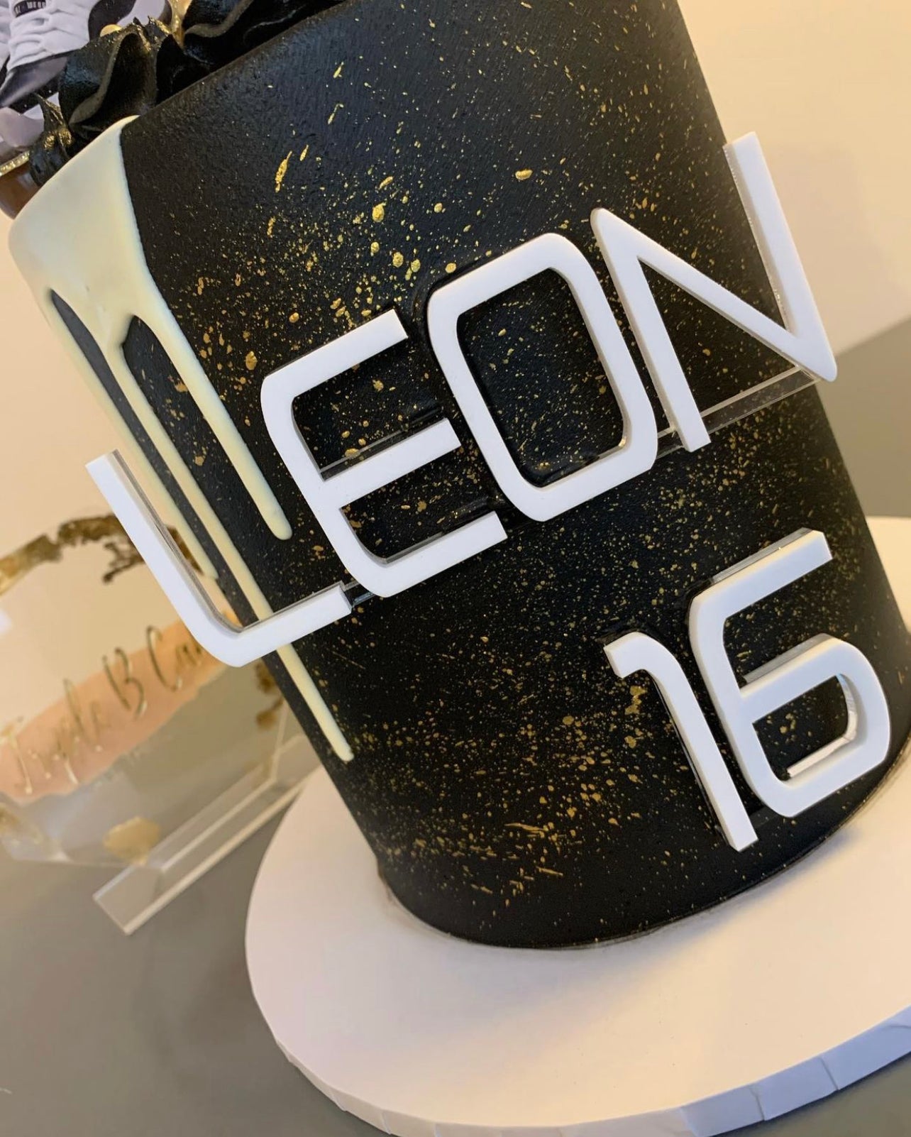 Double layered PS5 name and age charm SET