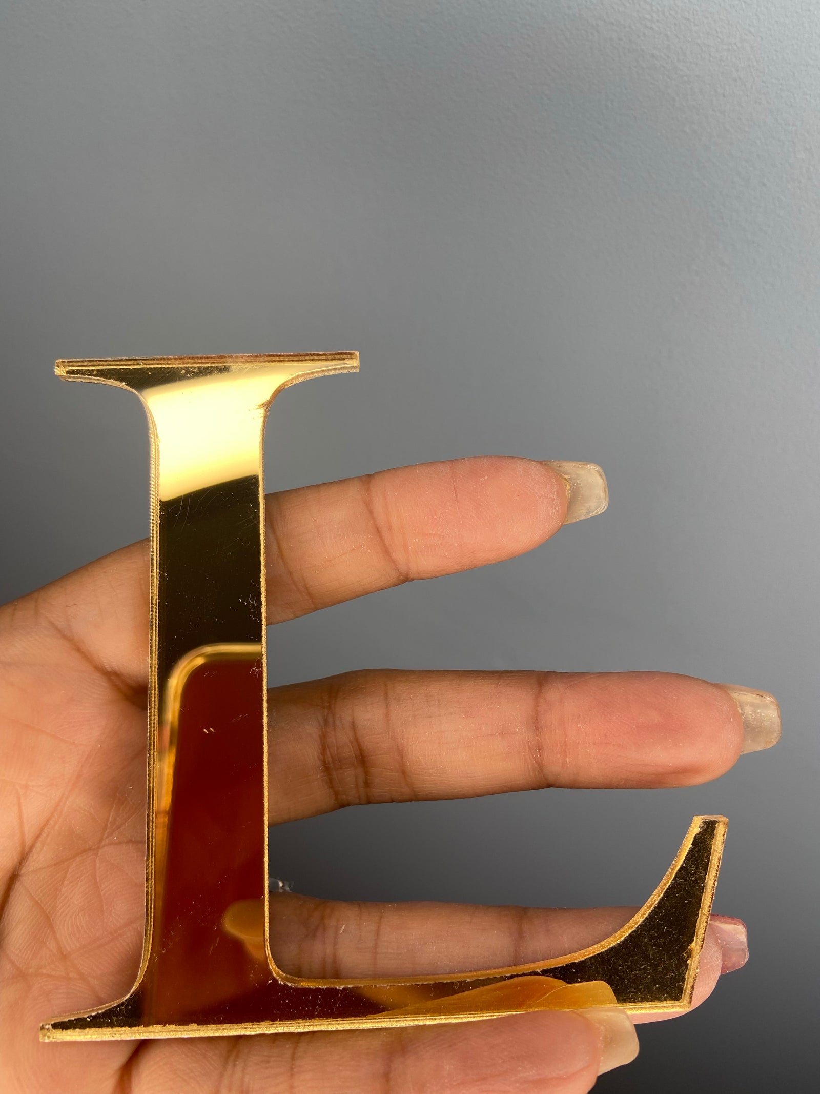 Sold as seen: Letter L