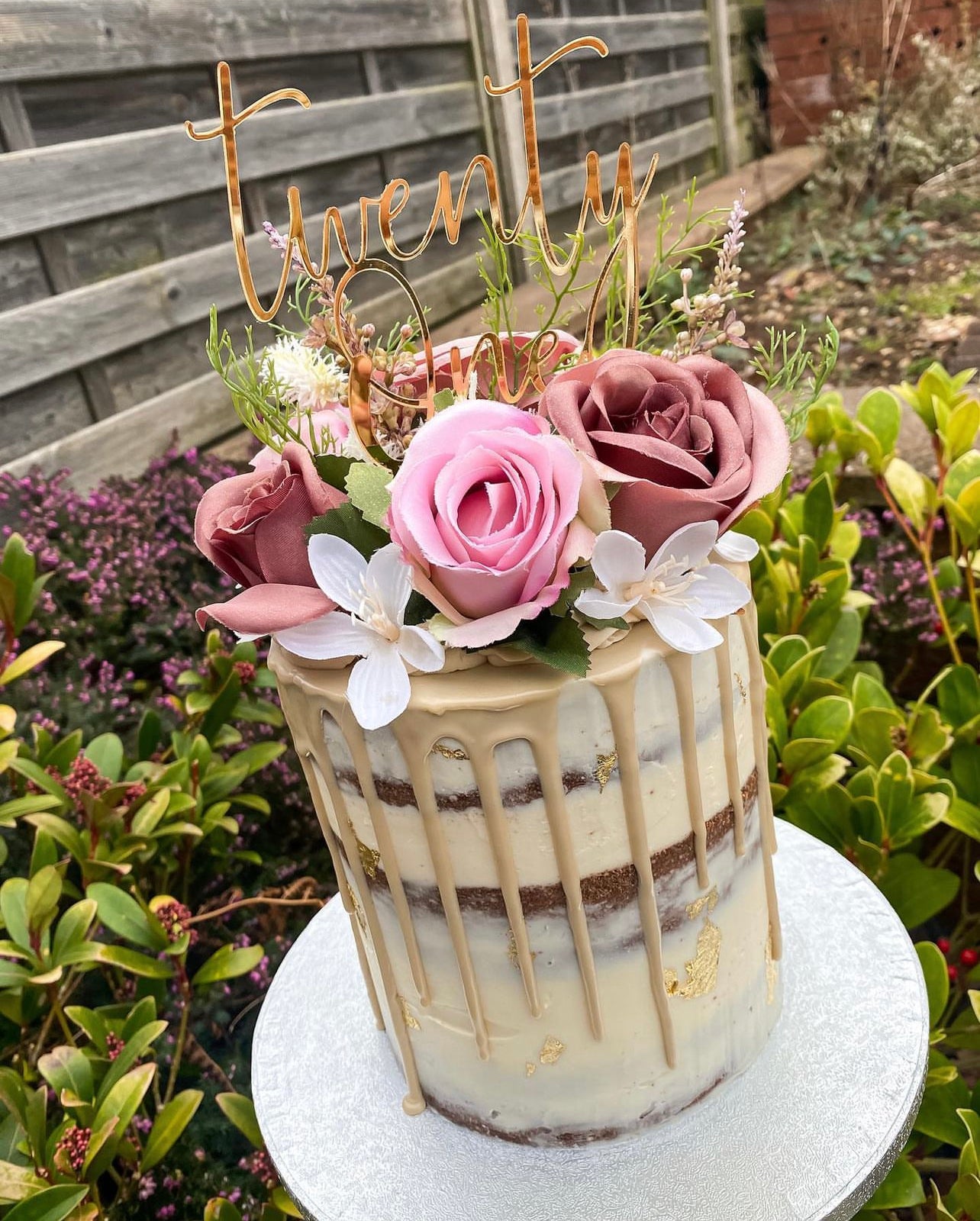 ‘Twenty One’ Acrylic cake topper