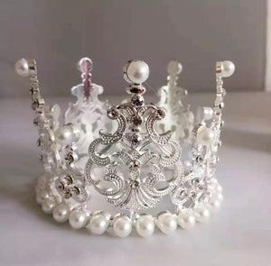 Pearl crown- Gold/ Silver.
