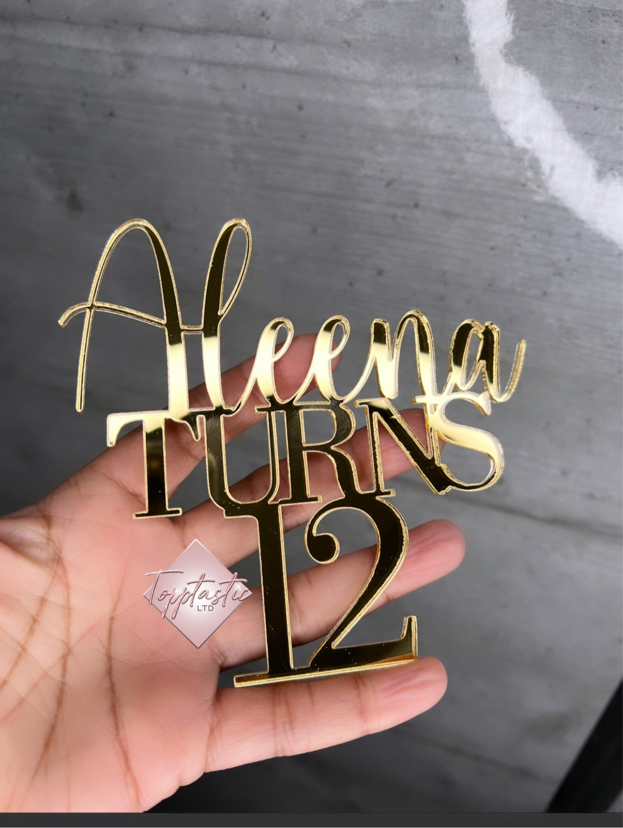 Name/ Age' Acrylic cake charm