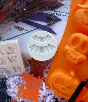 Halloween/ Mini Bat- Mould