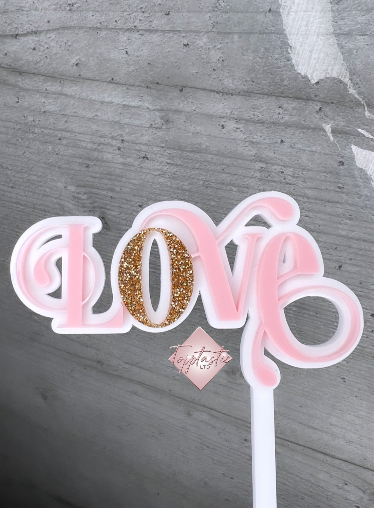 LOVE/ Valentines topper
