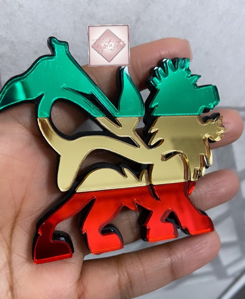 Rastafarian symbol cake charm