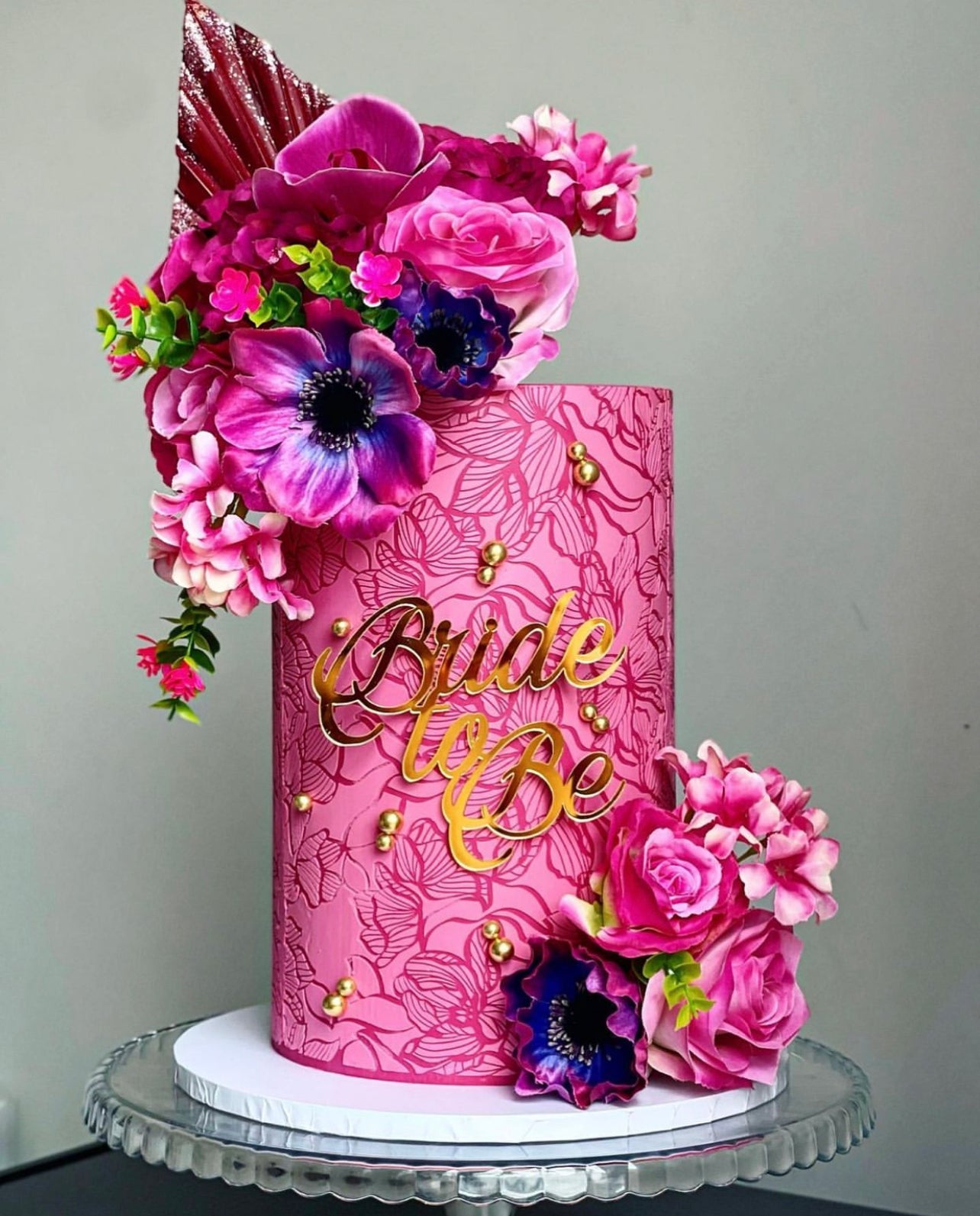 Bride to Be Acrylic cake charm